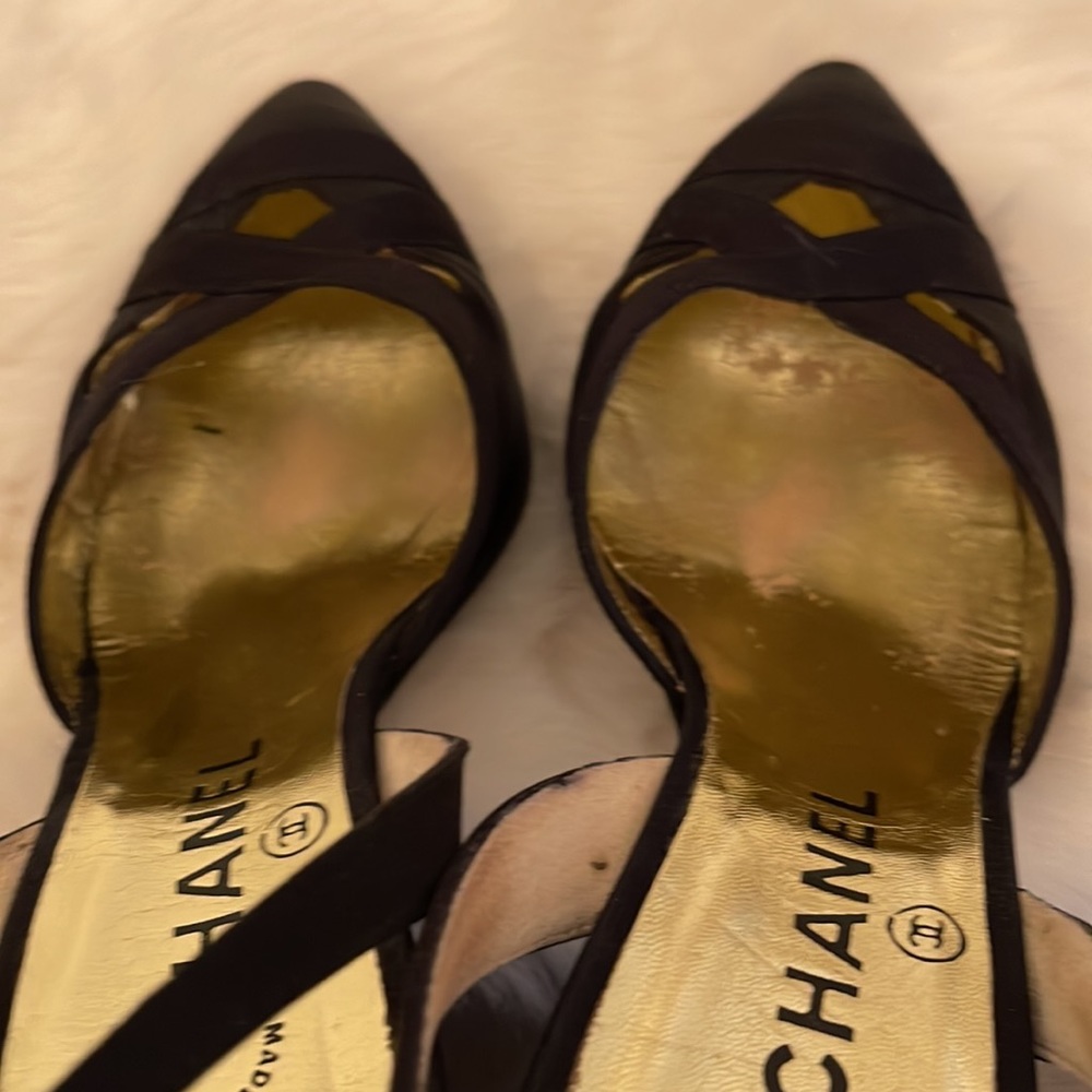 VINTAGE CHANEL Black Satin Slingbacks Heels Size 38 - Picture 5 of 15